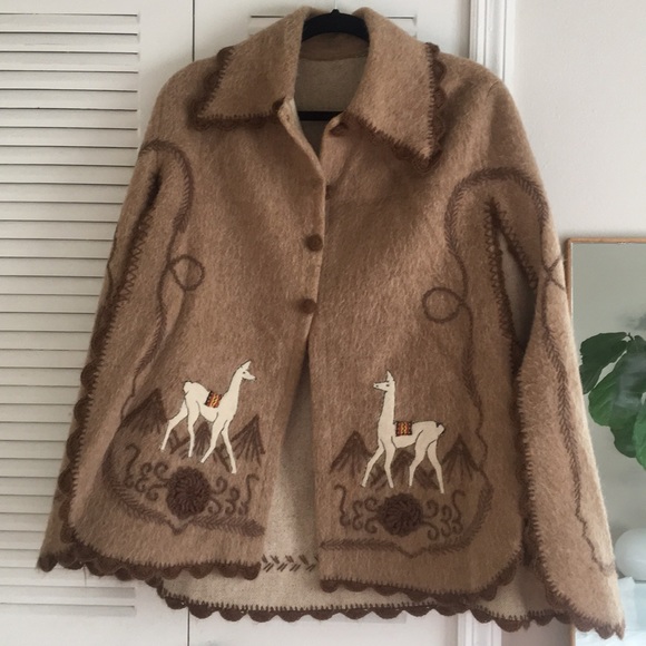Vintage Sweaters - Amazing Vintage Alpaca Wool Poncho with Detailing